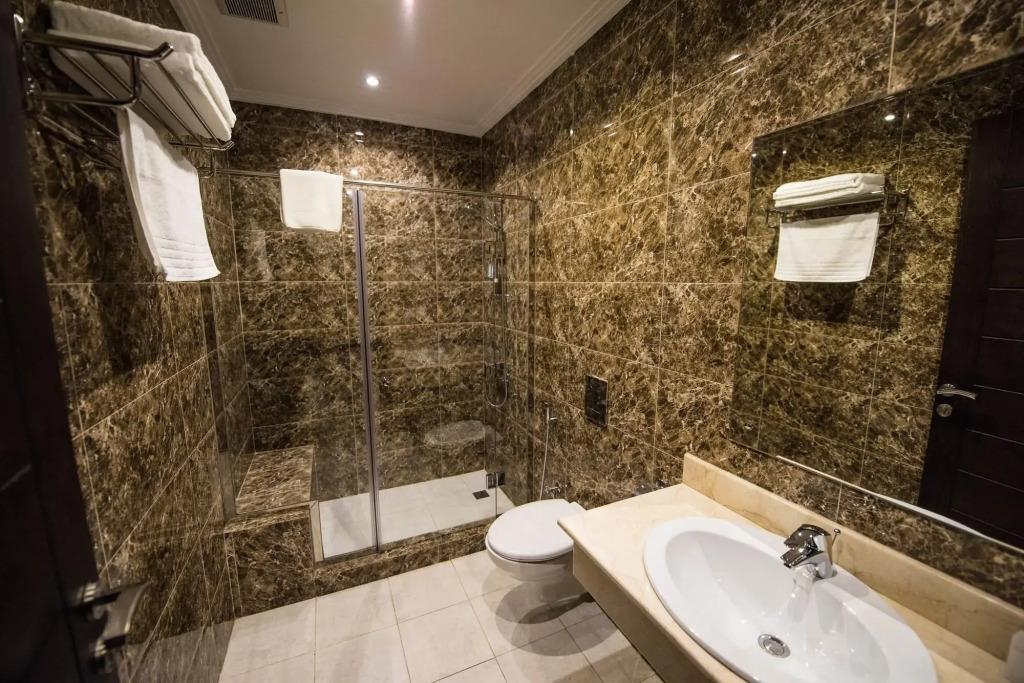 Green Leaf Hotel 2*