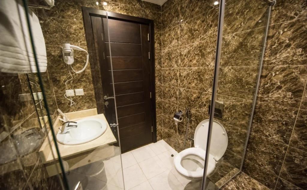 Green Leaf Hotel 2*