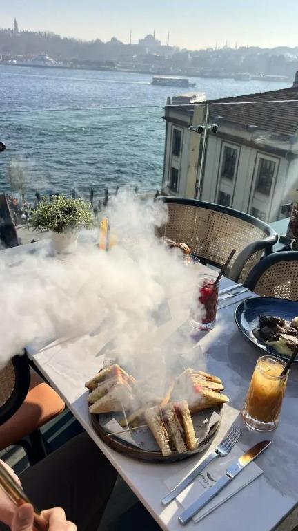 The Wings Hotels Karakoy 0*