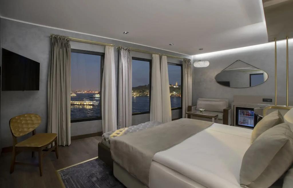 The Wings Hotels Karakoy 0*