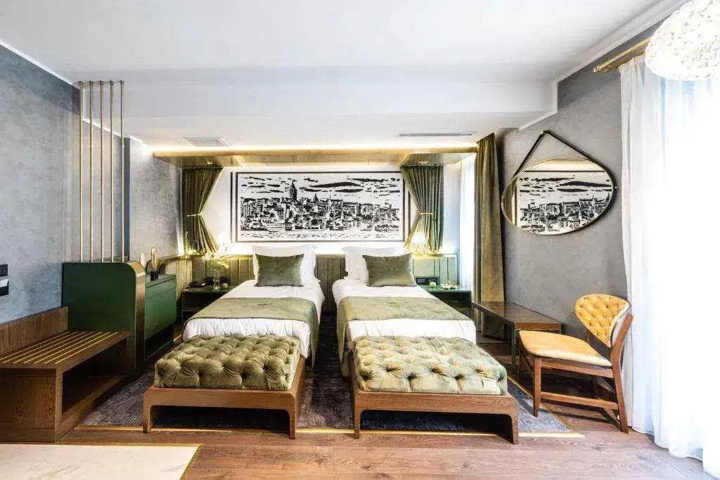 The Wings Hotels Karakoy 0*
