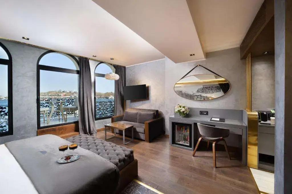 The Wings Hotels Karakoy 0*