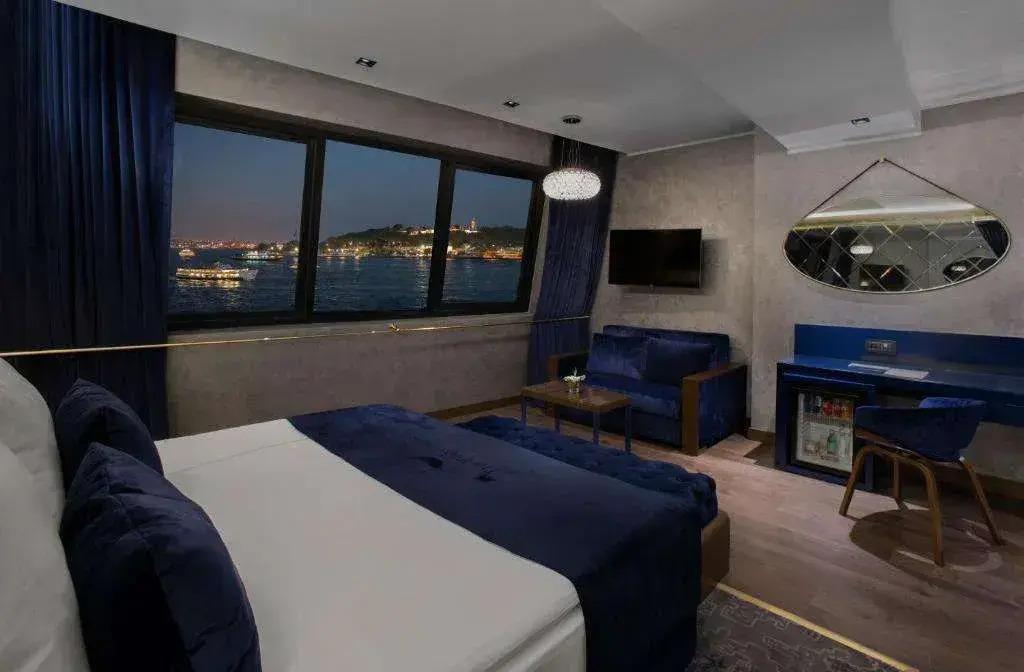 The Wings Hotels Karakoy 0*