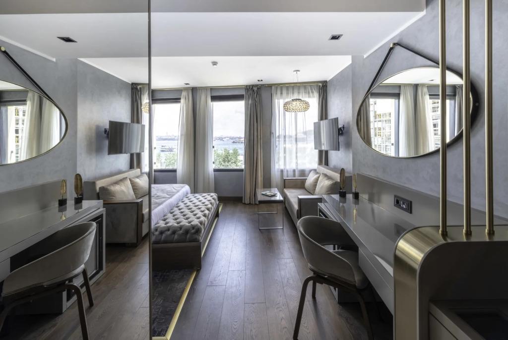The Wings Hotels Karakoy 0*
