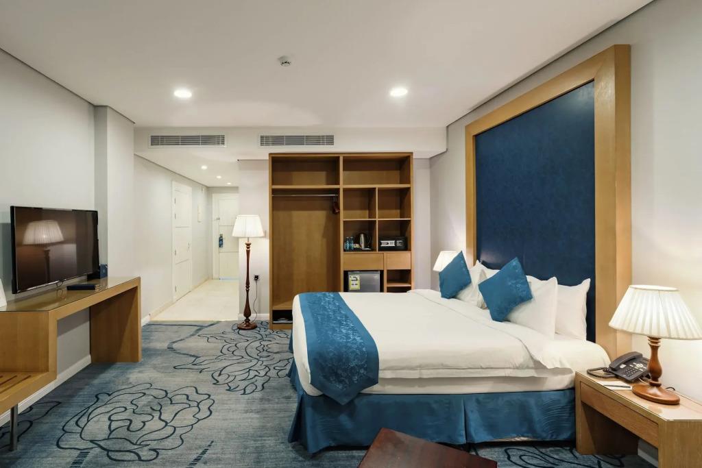 Julnar Hotel (Gulanar Hotel) 3*