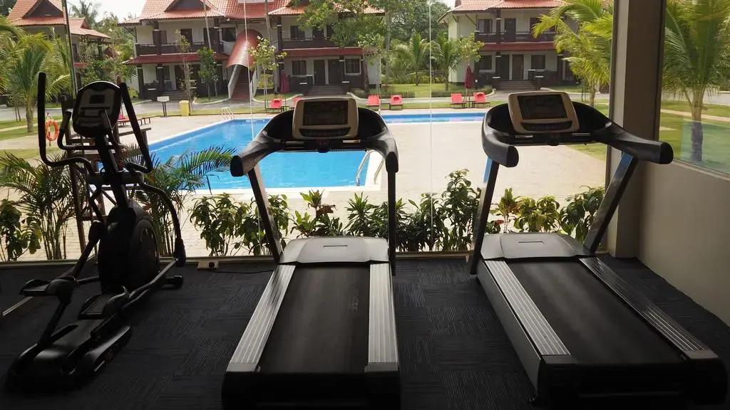 Lotus Seaview Beach Resort 3*