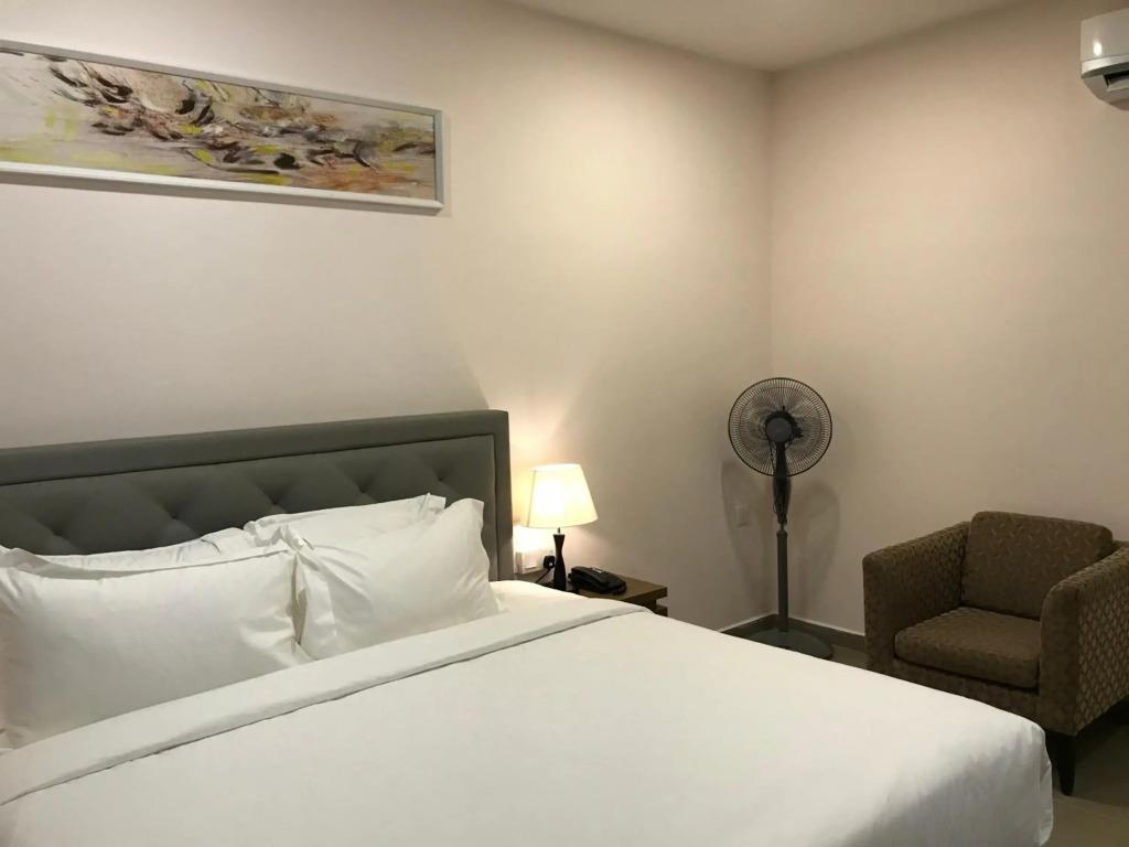 Lotus Seaview Beach Resort 3*