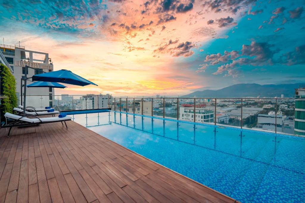 CN Palace Boutique Hotel & Spa 4*
