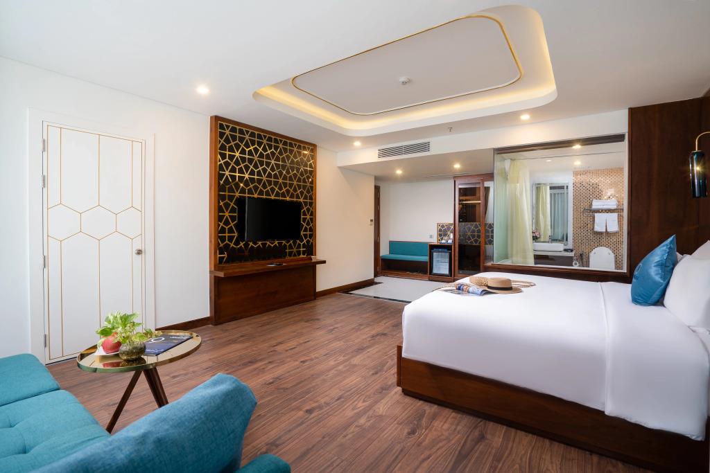CN Palace Boutique Hotel & Spa 4*