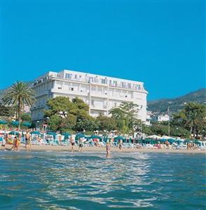Grand hotel Mediterranee 4*