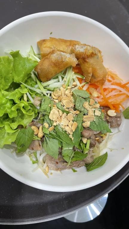 Sampan House 0*