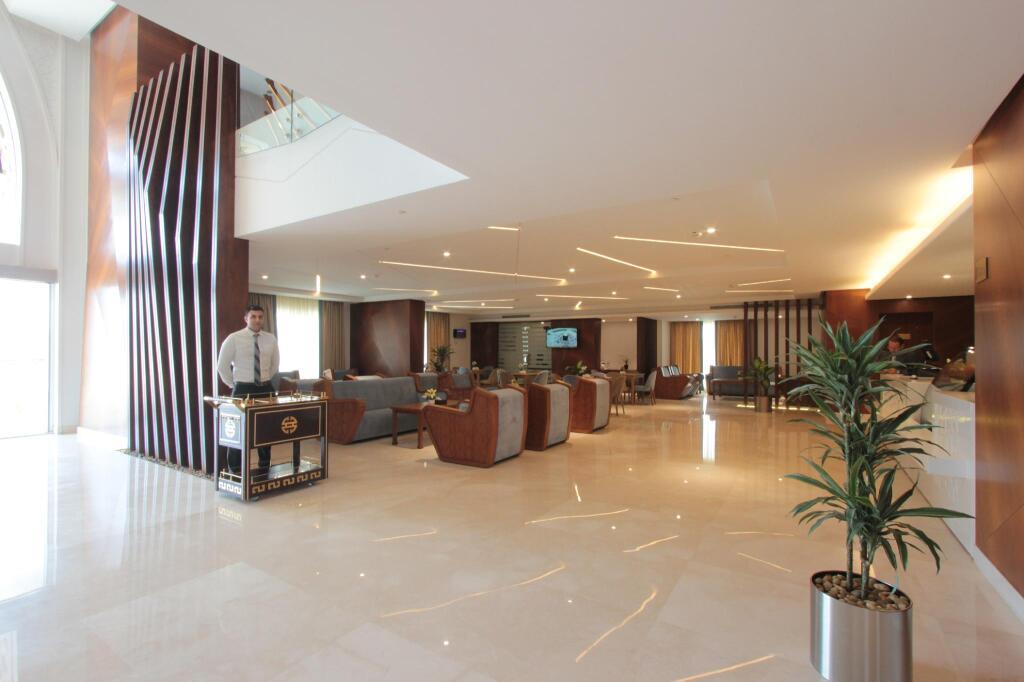 Taj Jeddah Hotel Apartment 4*
