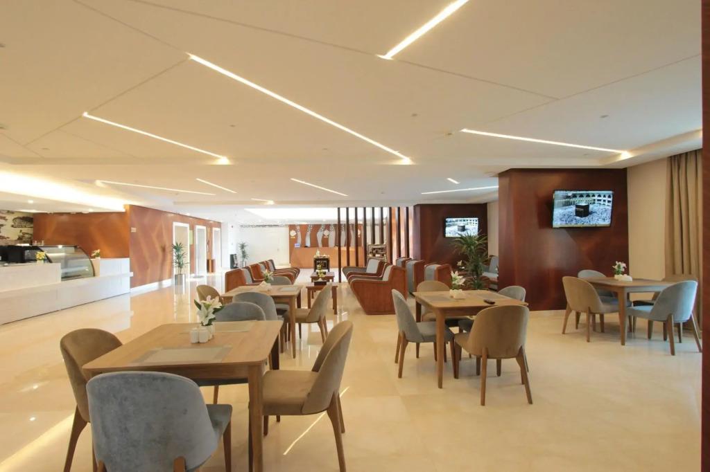 Taj Jeddah Hotel Apartment 4*