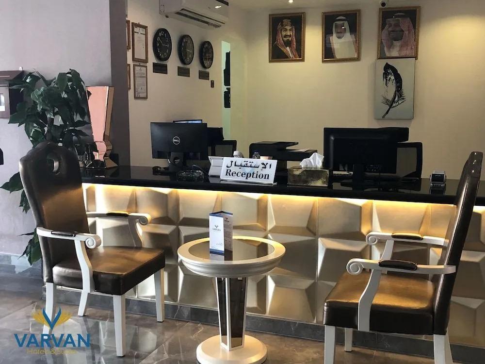 Varvan Hotel 3*
