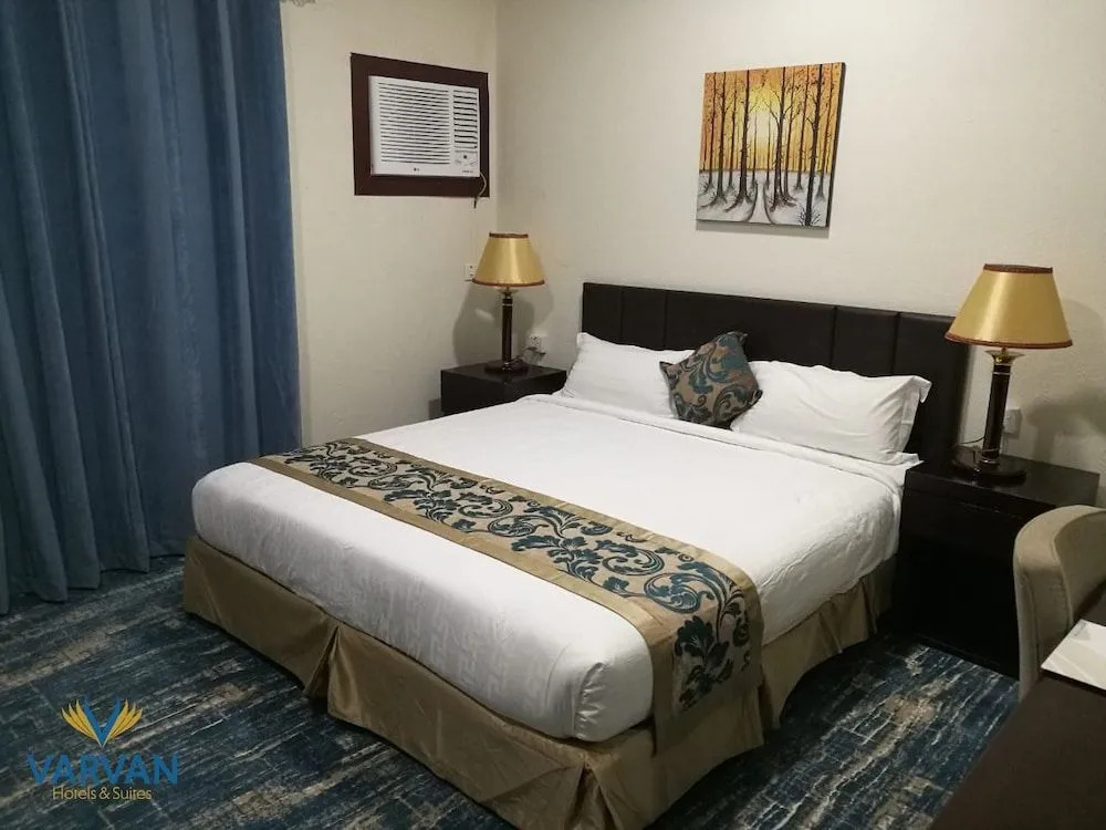 Varvan Hotel 3*