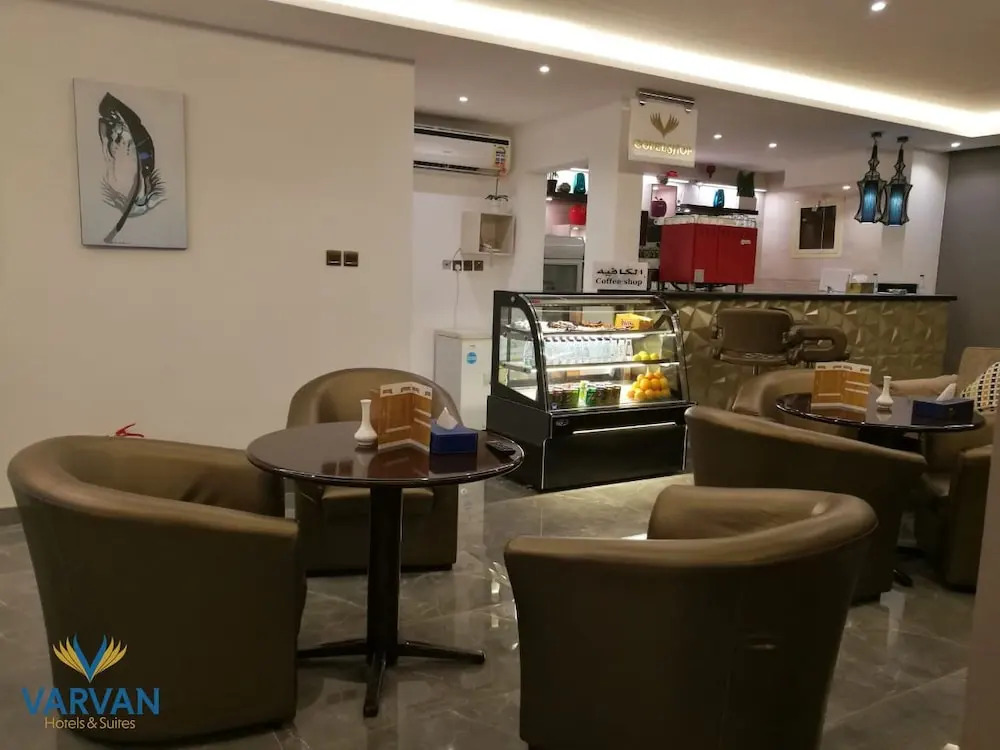 Varvan Hotel 3*