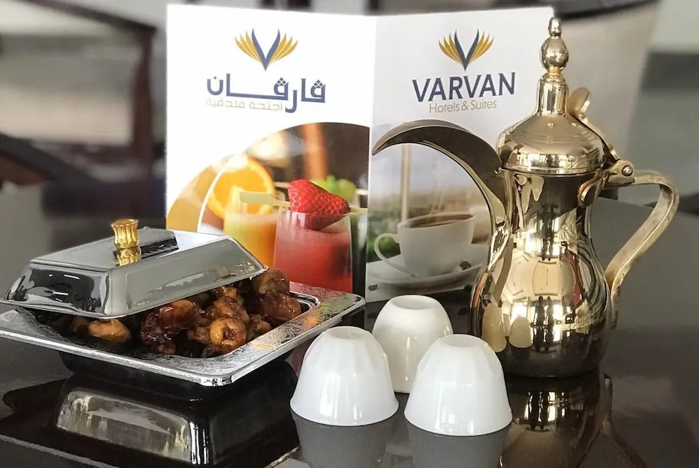 Varvan Hotel 3*