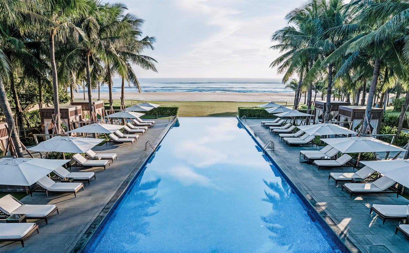 Shilla Monogram Danang 5*