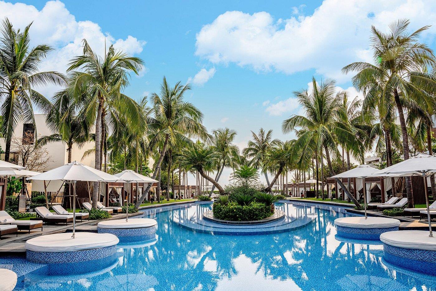 Shilla Monogram Danang 5*