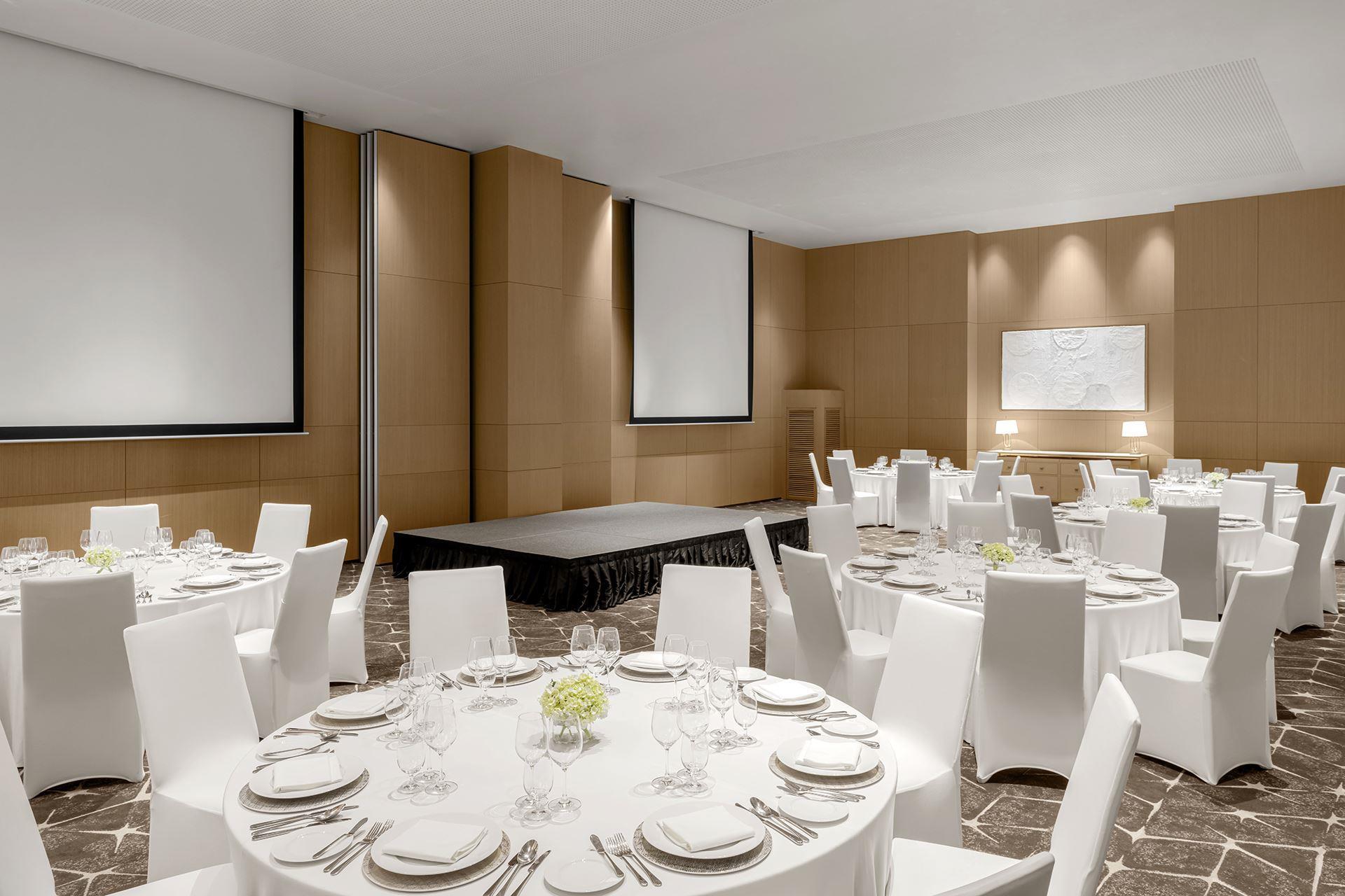 Shilla Monogram Danang 5*