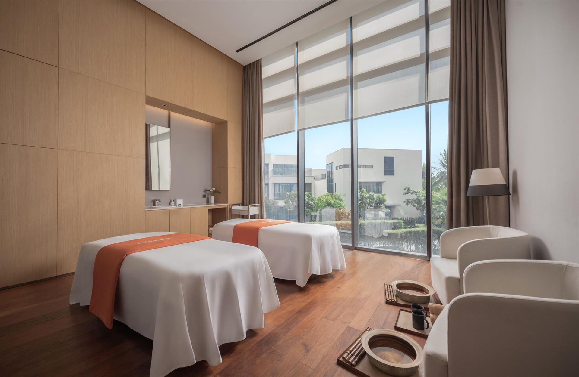 Shilla Monogram Danang 5*