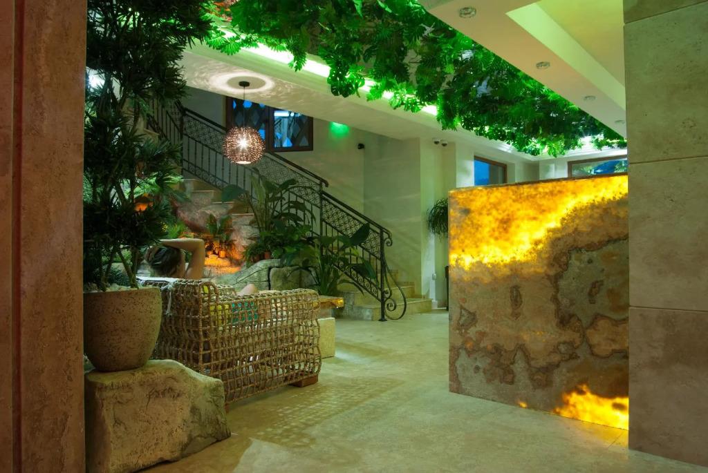 Harmony Suites 4 & 5 & 6 0*