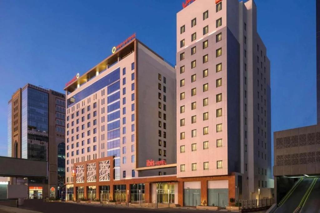 ibis Jeddah City Center 3*