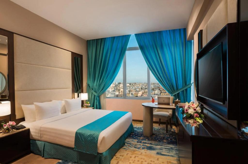 Naviti Warwick Dammam 0*