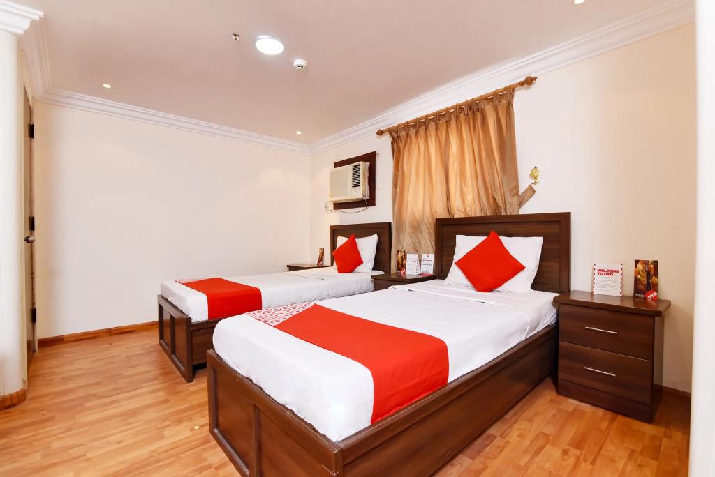 OYO 416 Bonais Hotel 2*