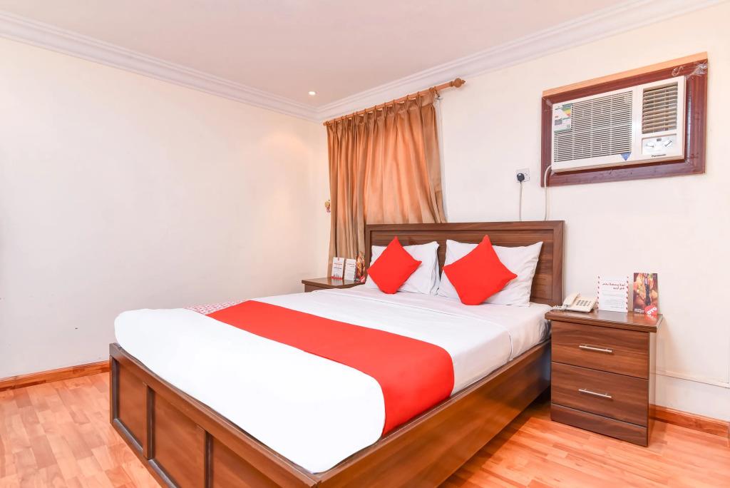 OYO 416 Bonais Hotel 2*