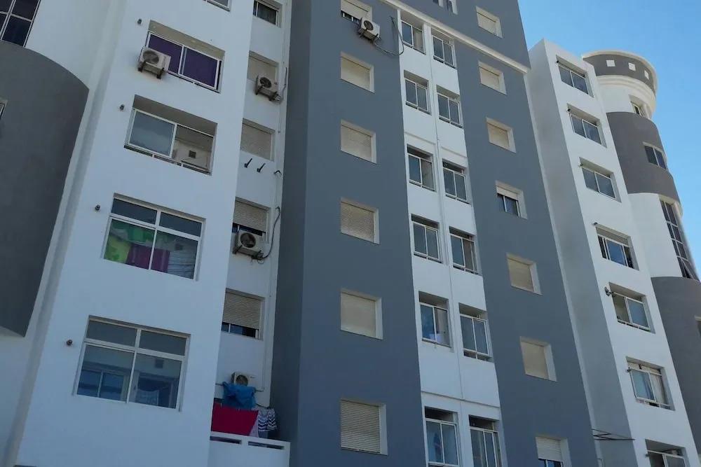 Rent Apartment F4 Richly Furnished In Tunis 0*