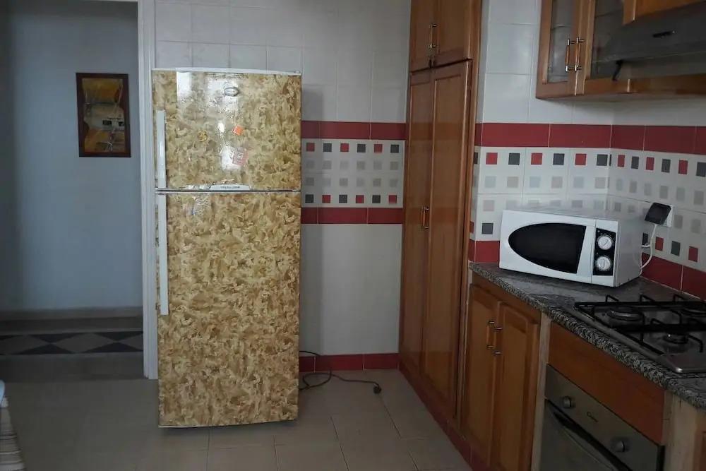 Rent Apartment F4 Richly Furnished In Tunis 0*