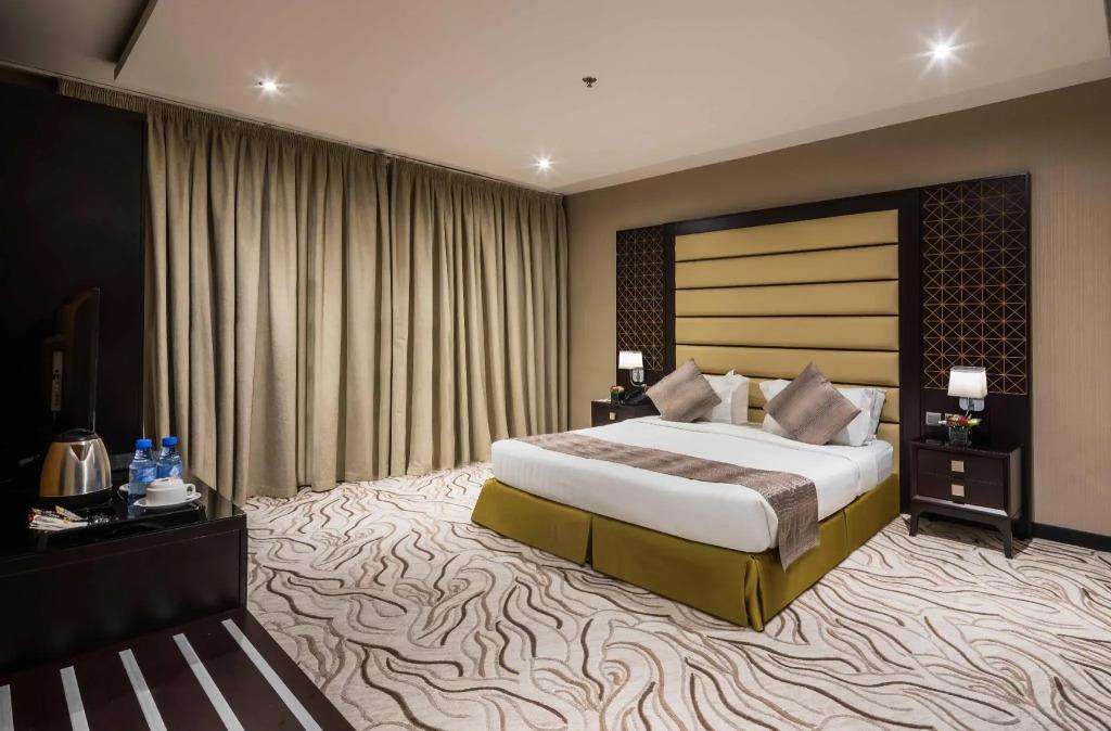 Naviti Warwick Al Khobar 0*