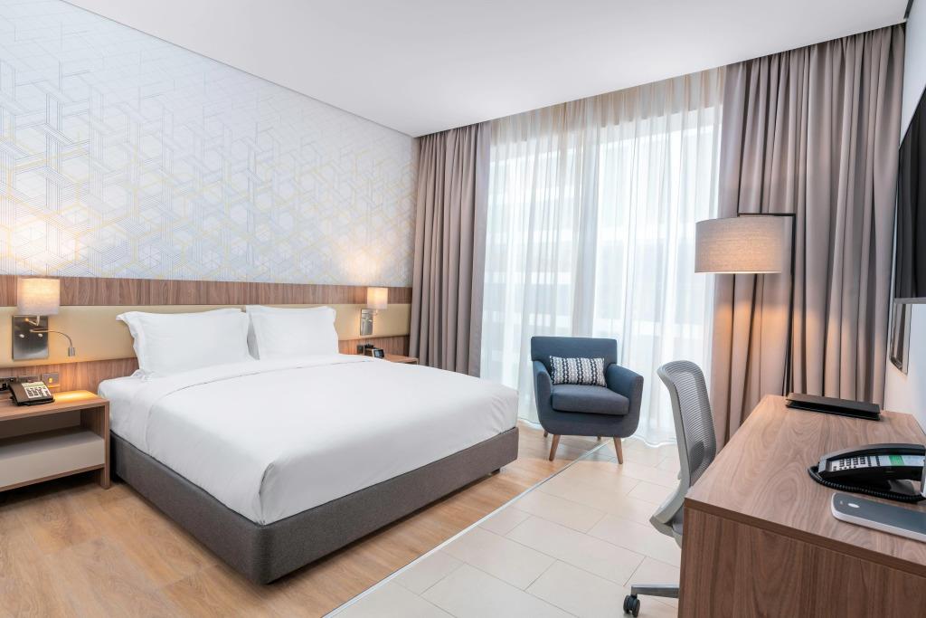 Holiday Inn & Suites Al Jubail by IHG 4*