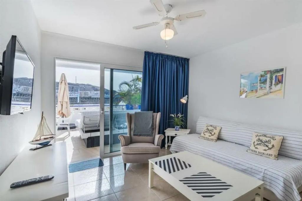 Palm Suites 0*