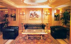 Grand Hotel Versailles 4*