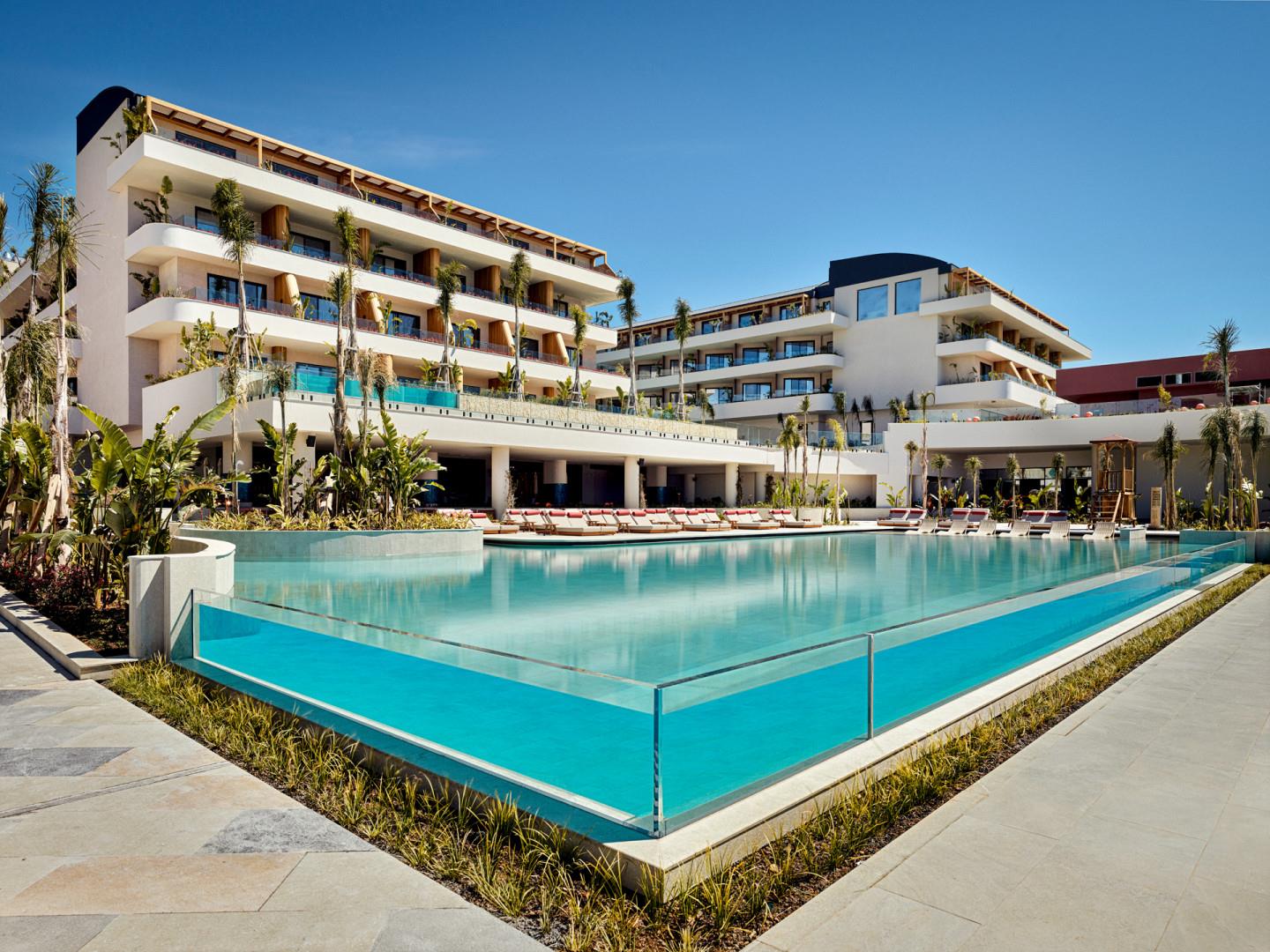 XO Cape Arnna Club Suites (Adults Only 18+) 5*