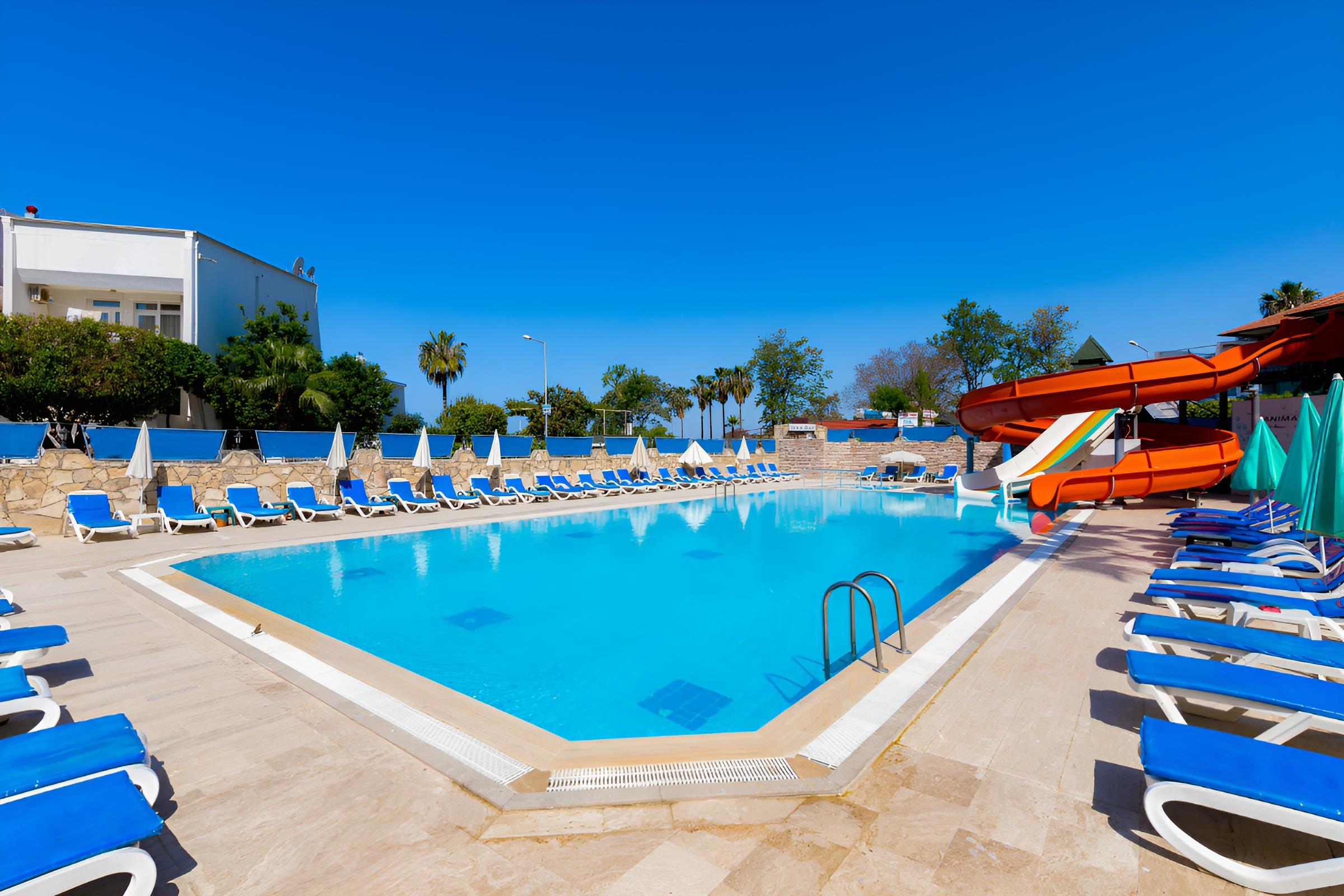 WB TRAVEL Mysea Incekum 4*