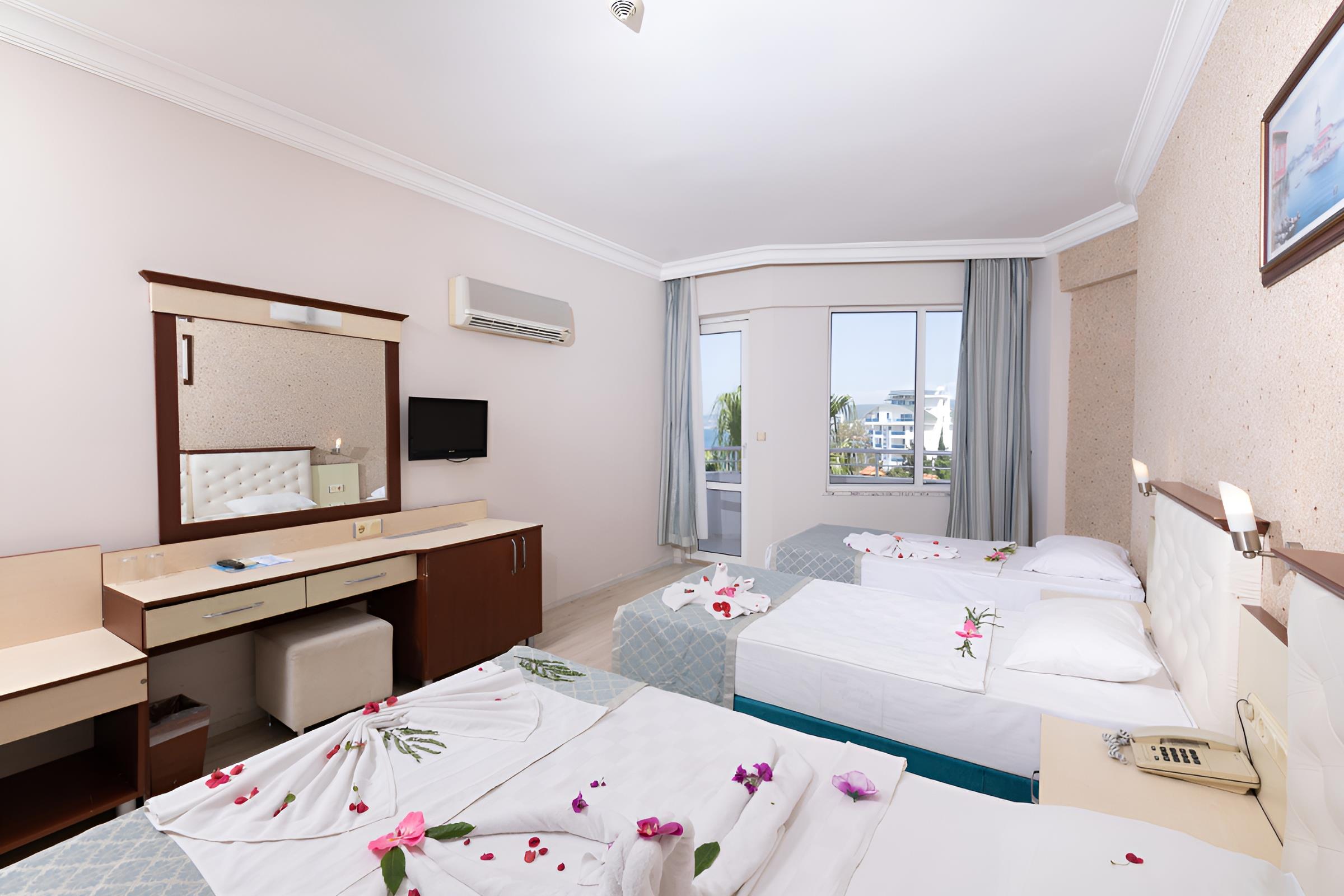 WB TRAVEL Mysea Incekum 4*