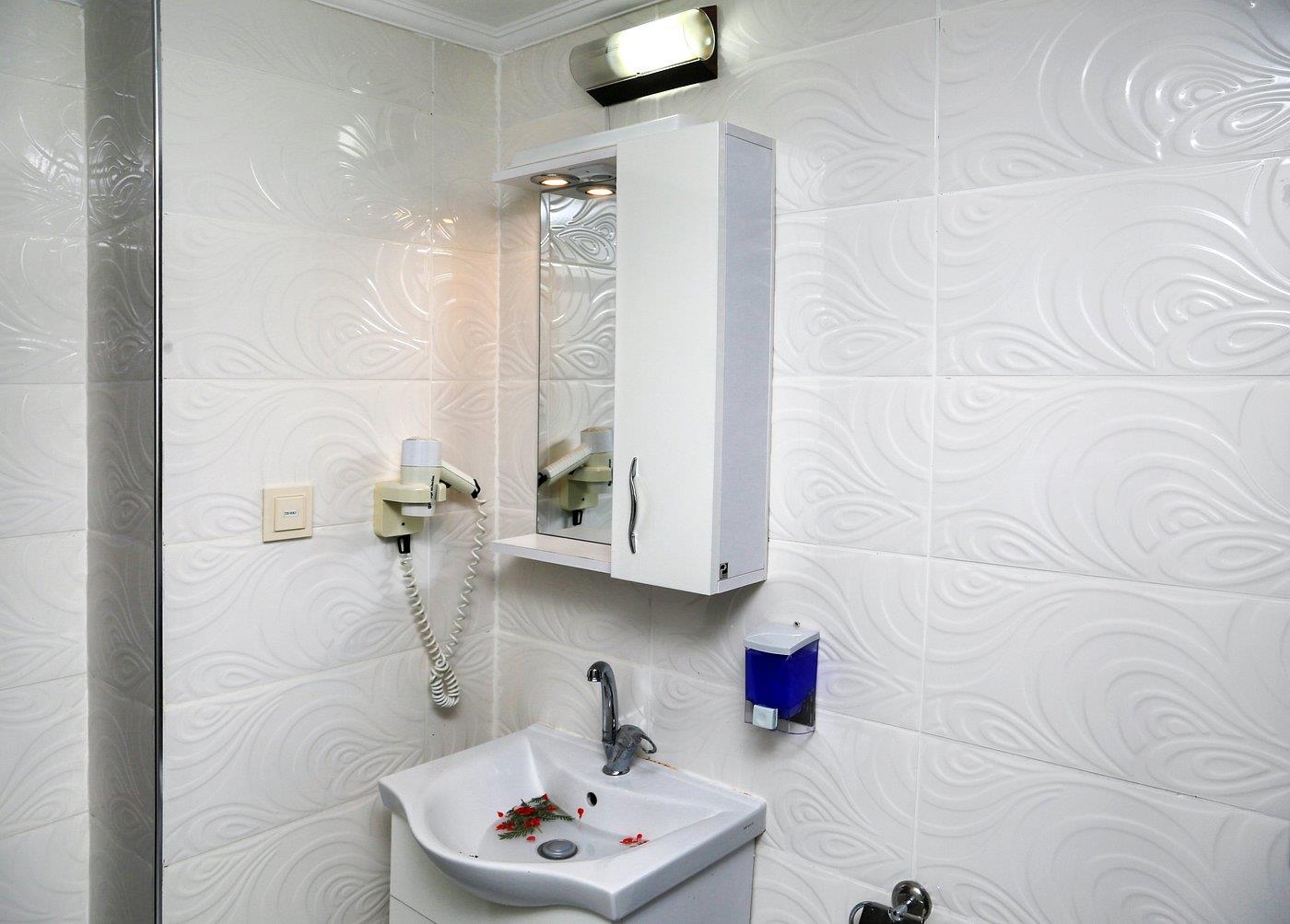 WB TRAVEL Club Bayar 4*