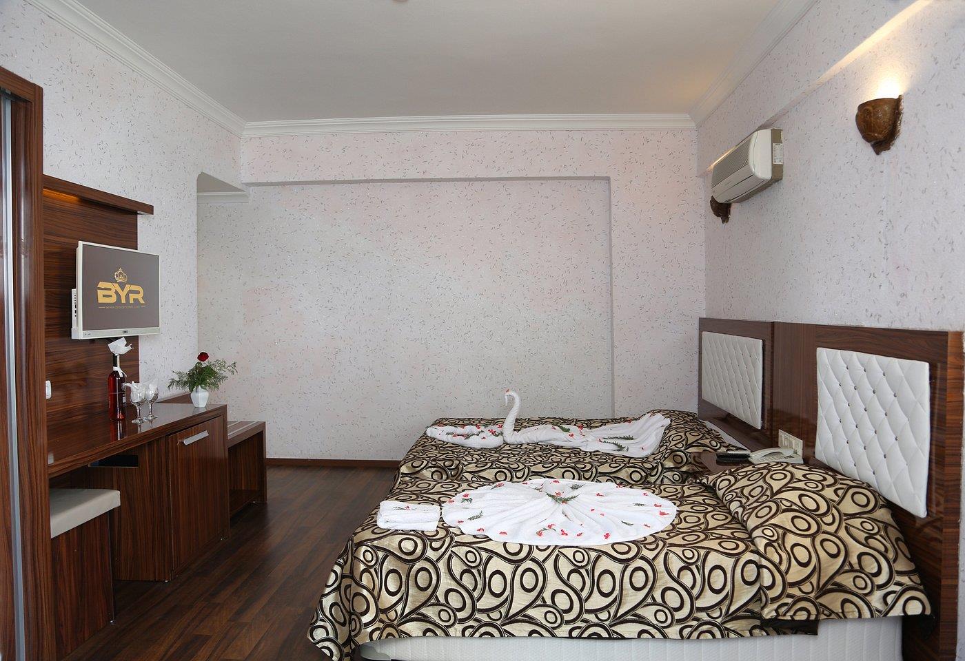 WB TRAVEL Club Bayar 4*