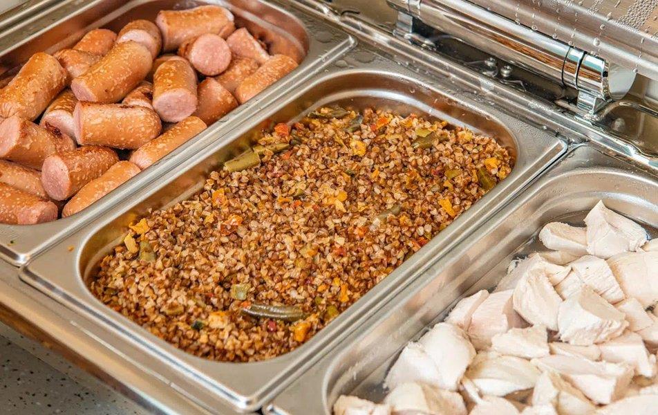 Русский Двор 3*