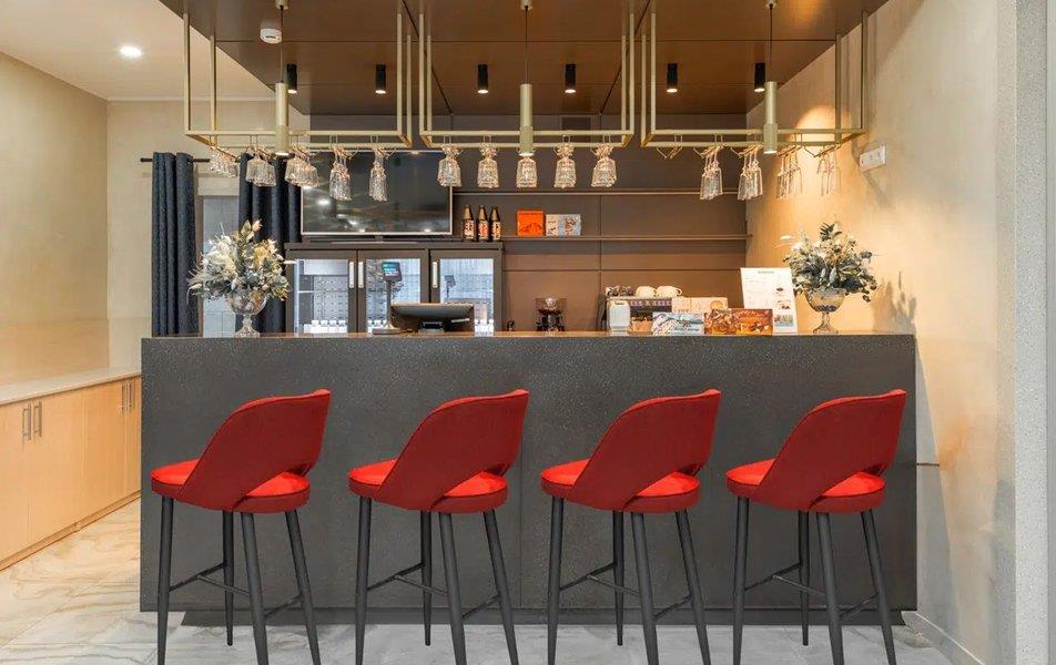 Русский Двор 3*