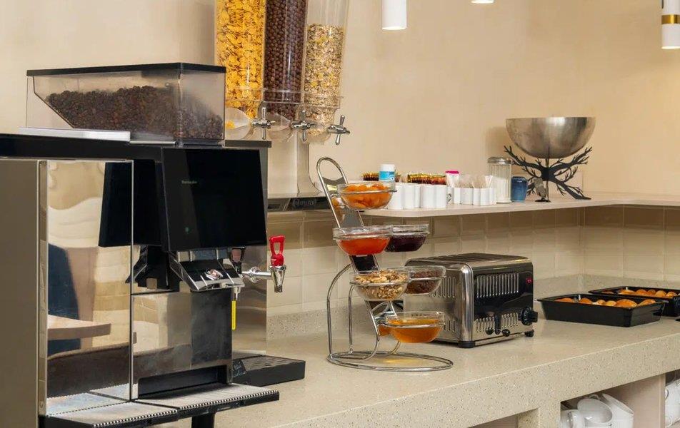 Русский Двор 3*