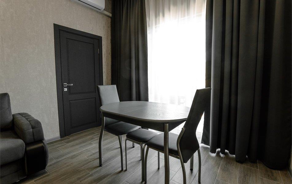 Золотой Берег 0*