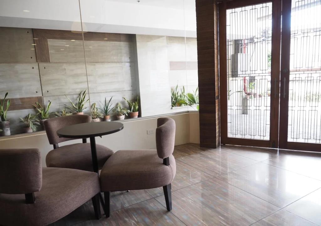 Cebu R Hotel Mabolo 3*