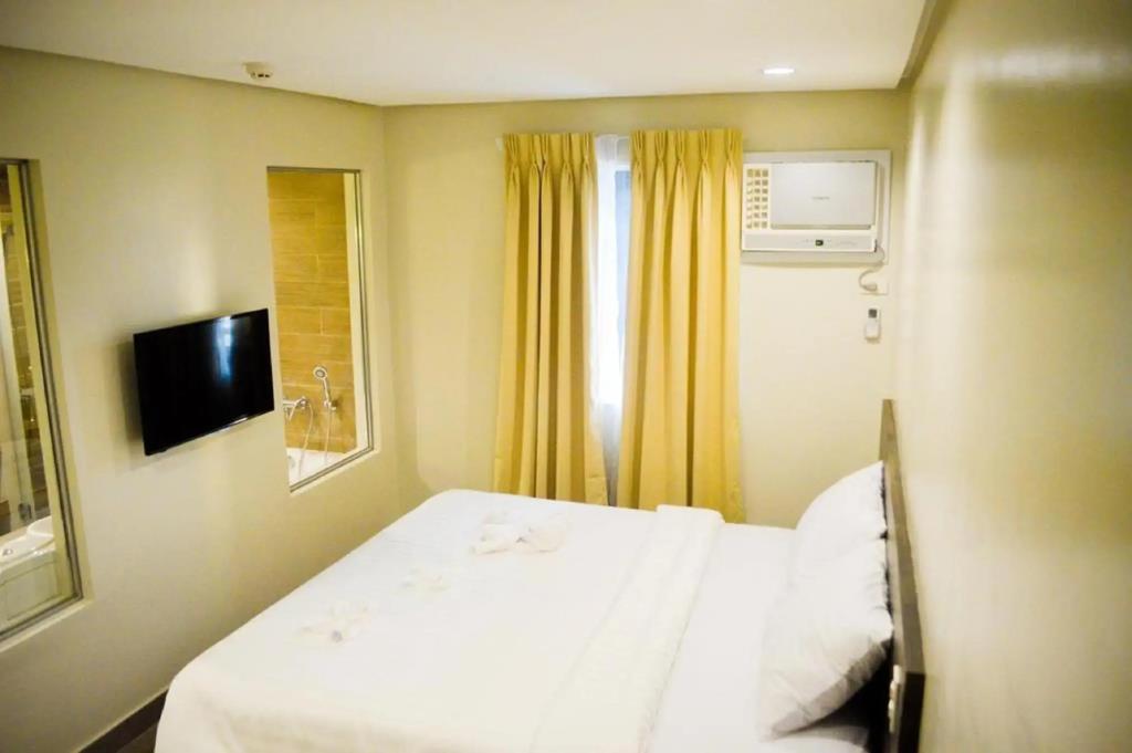 Cebu R Hotel Mabolo 3*