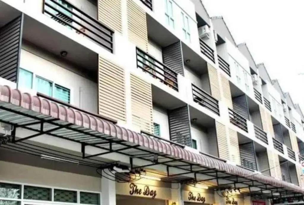Be Rich Hotel 2*