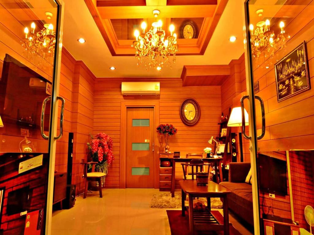 Be Rich Hotel 2*
