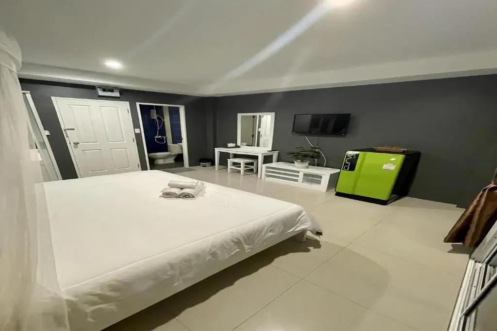 Be Rich Hotel 2*